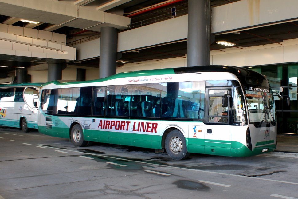 Airport Liner and Airport Coach at the klia2