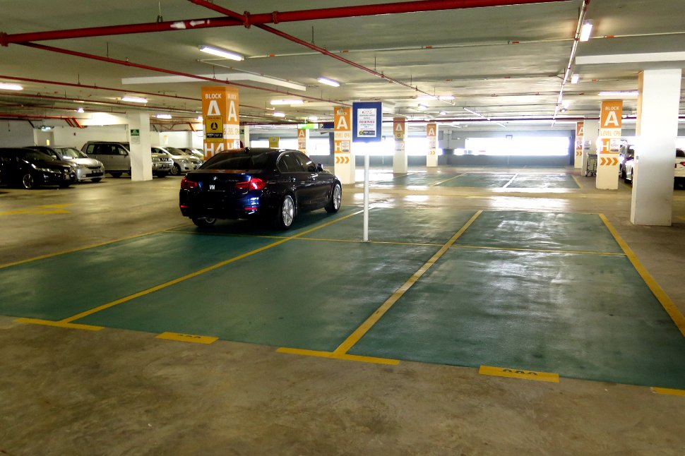 Hybrid parking bays at block A