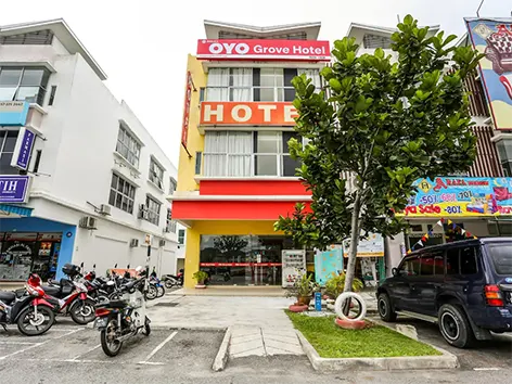 OYO 89583 Grove Hotel, Hotel in Kajang