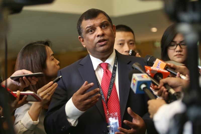 Tan Sri Tony Fernandes wants AirAsia’s customer service to be as responsive as that of online retailer Amazon. — File picture by Saw Siow Feng