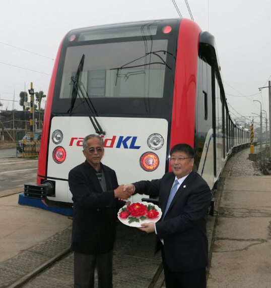 RapidKL LRT six-car train