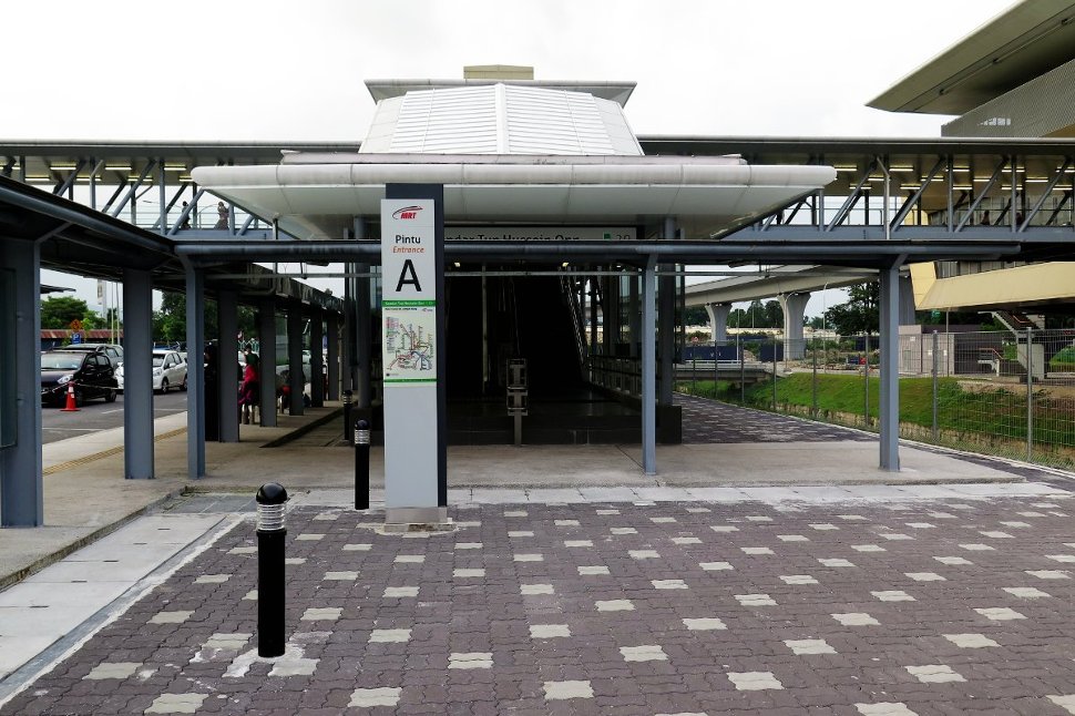 Entrance A of Bandar Tun Hussein Onn station