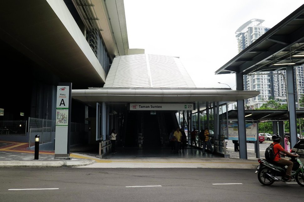 Entrance A of the Taman Suntex station