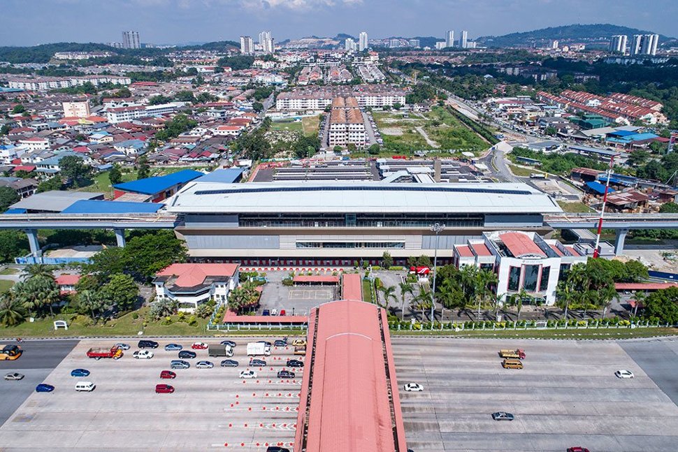 Aerial view of the Bandar Tun Hussein Onn MRT Station. Apr 2017