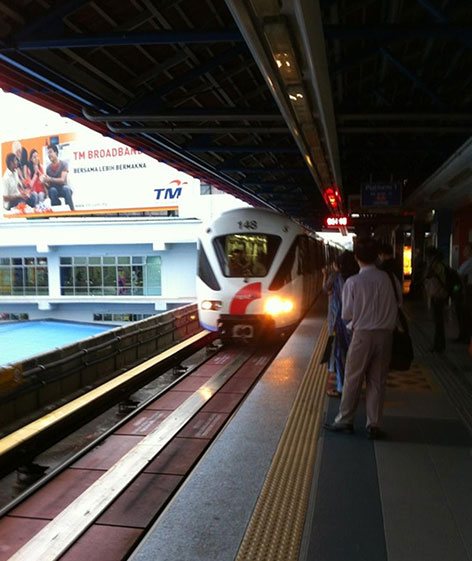 Kelana Jaya LRT Station