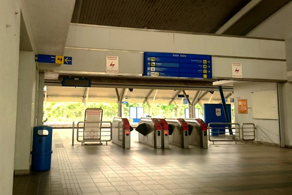 Entrance and faregates at the station