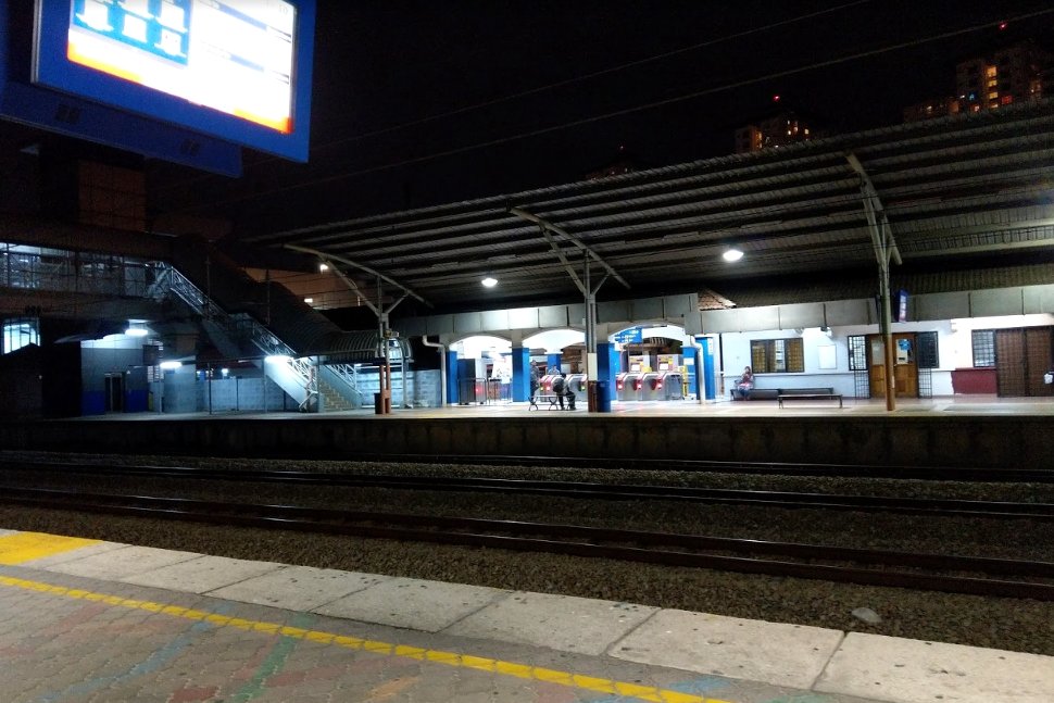 Boarding platform at KTM station