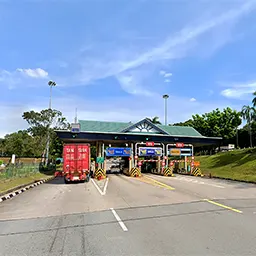 Ebor Utara Toll Plaza, Shah Alam, Selangor