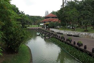 Lake Gardens Park