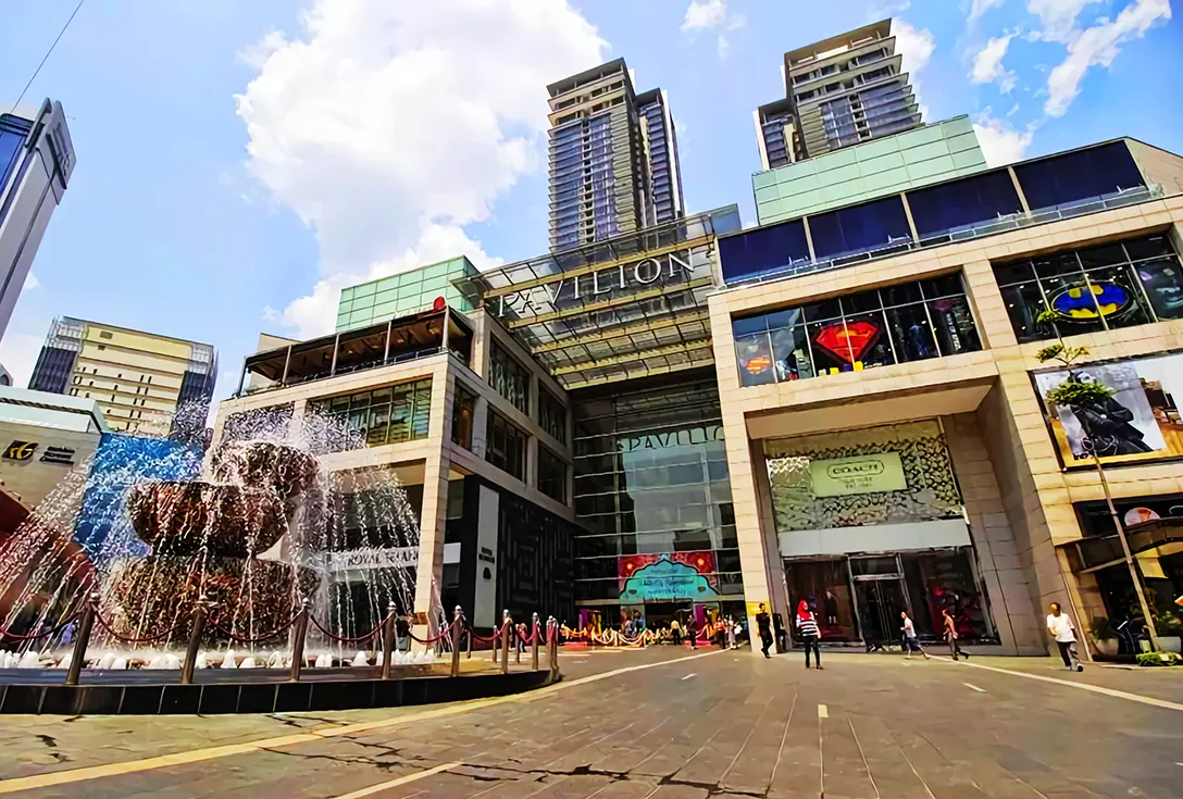 Enjoy great shopping at Pavilion Kuala Lumpur, award-winning shopping destination with over 700 retail outlets and restaurants