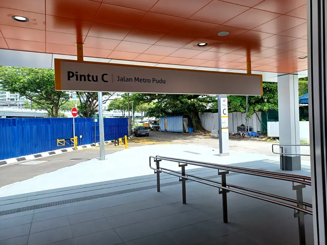 The entrance C of the Chan Sow Lin MRT station