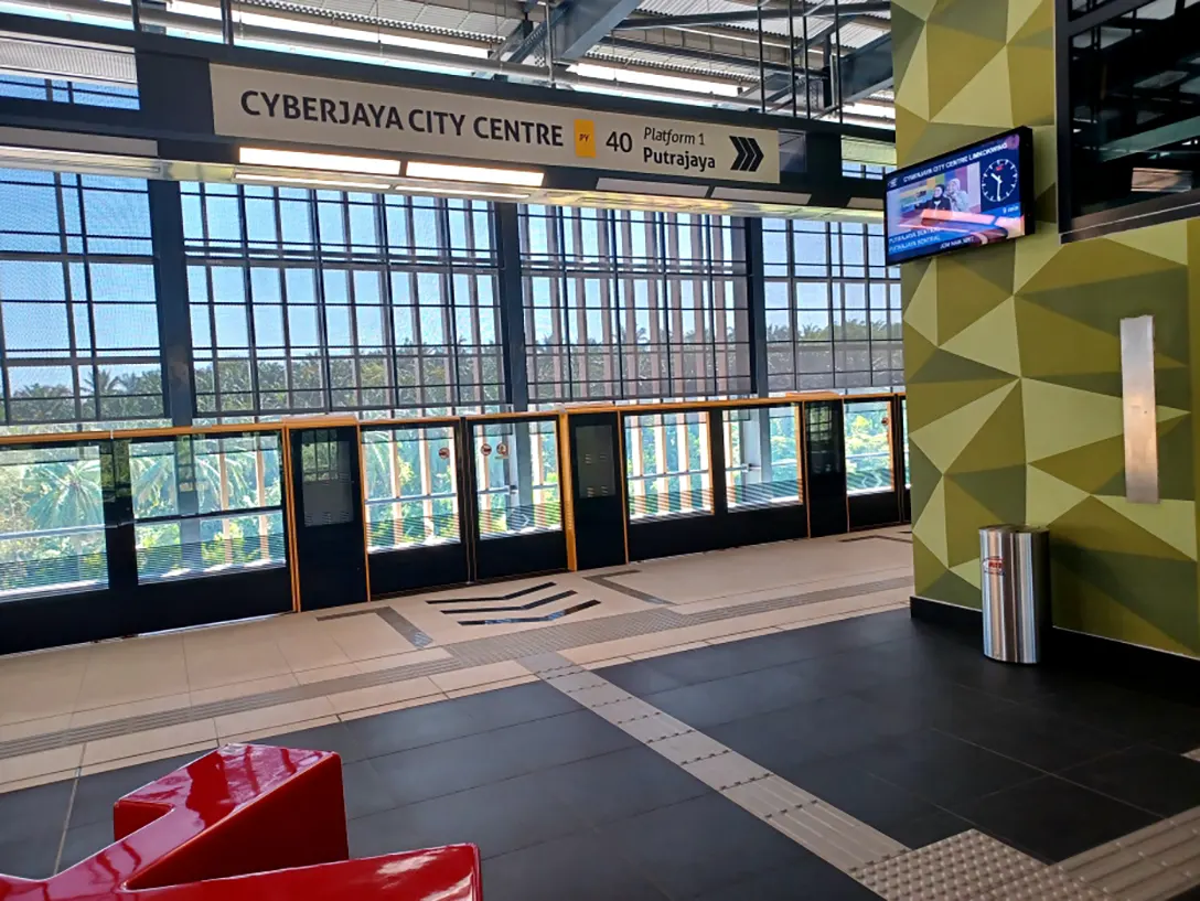 Boarding platforms at Cyberjaya City Centre MRT station