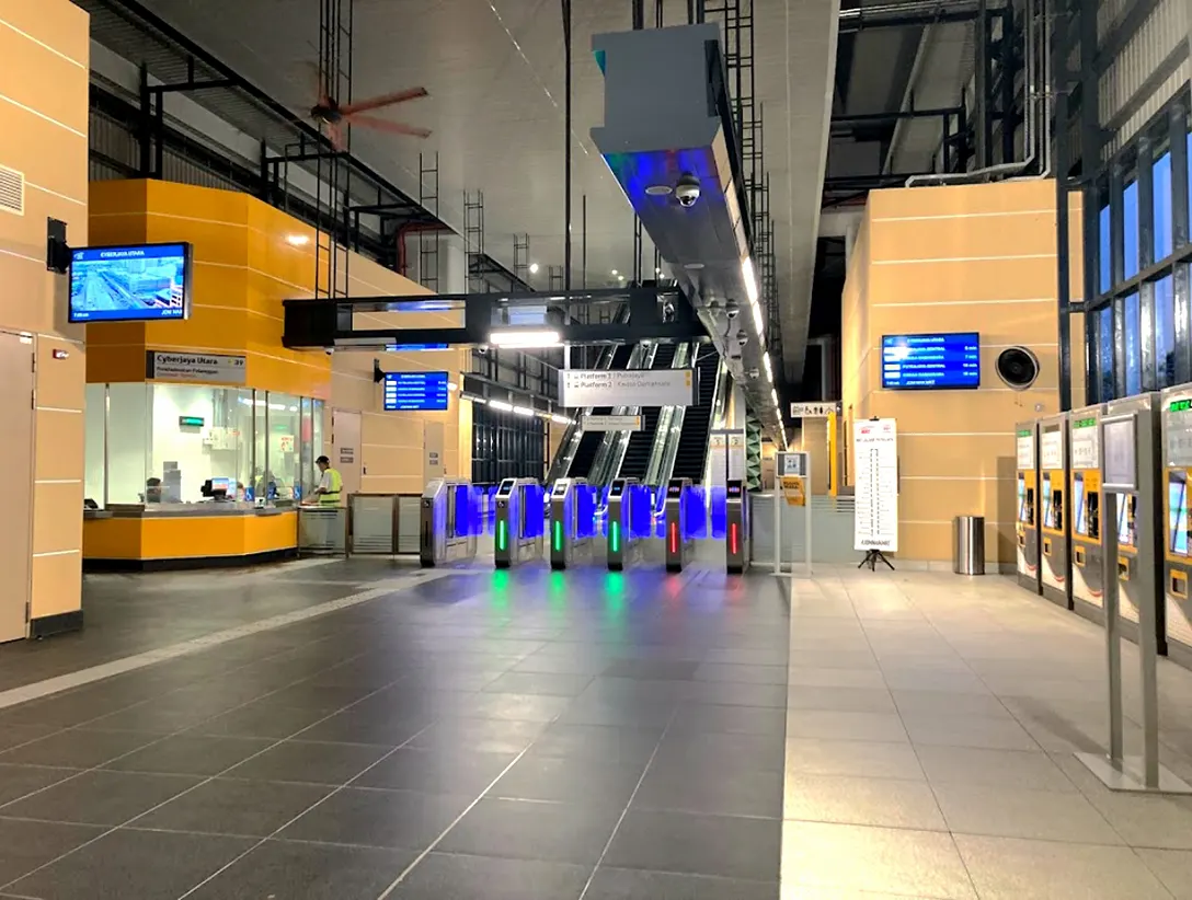 Concourse level at the Cyberjaya Utara MRT station