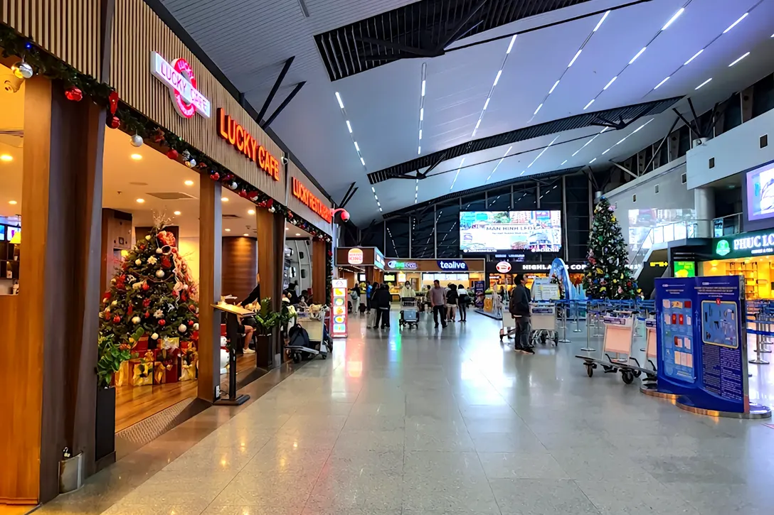 Shops at the Da Nang International Airport