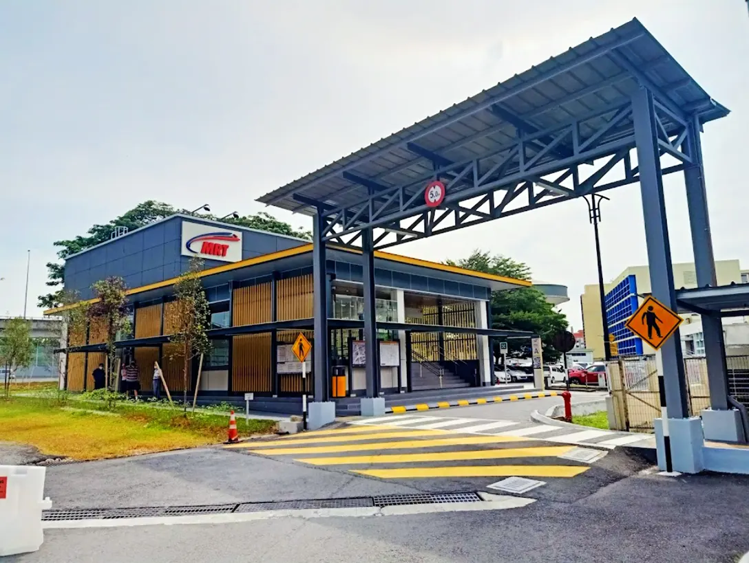 Entrance to the Hospital Kuala Lumpur MRT station