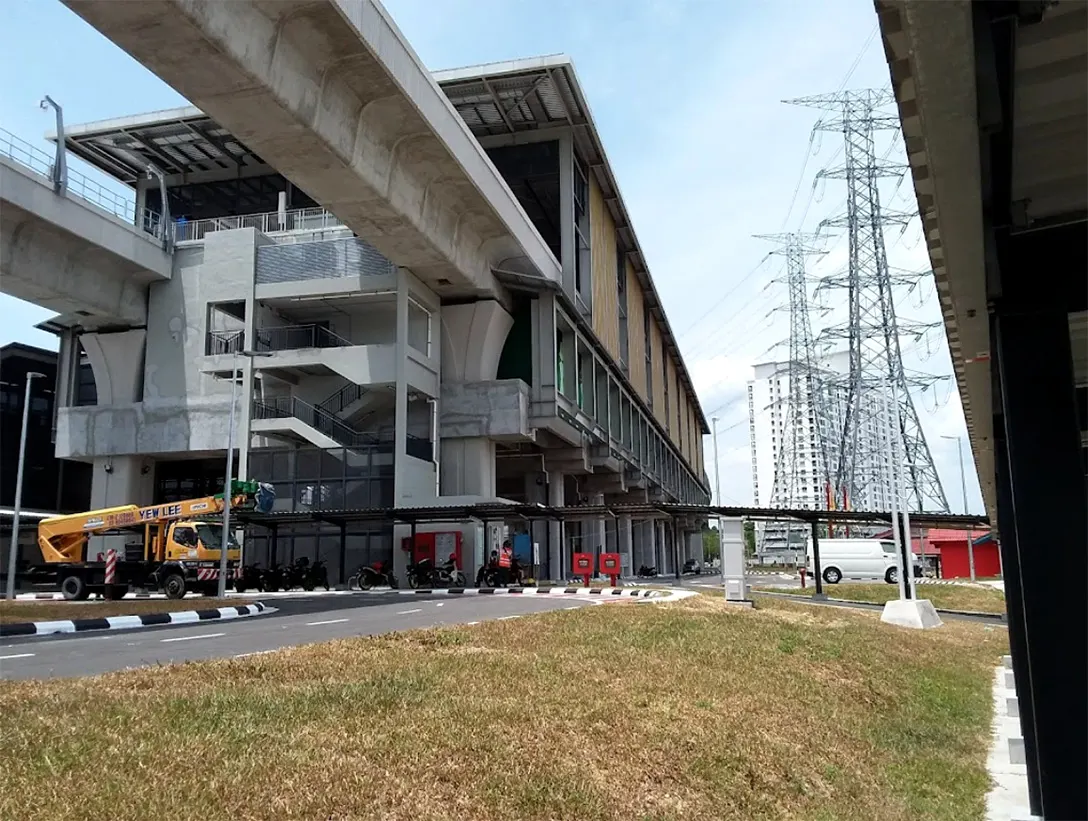 Kampung Batu MRT station