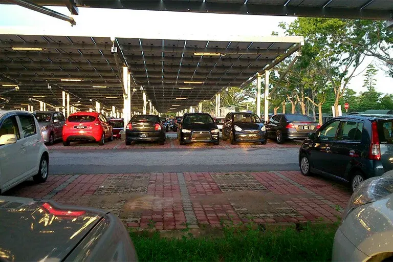 Vehicles parking at the Long Term Car Park