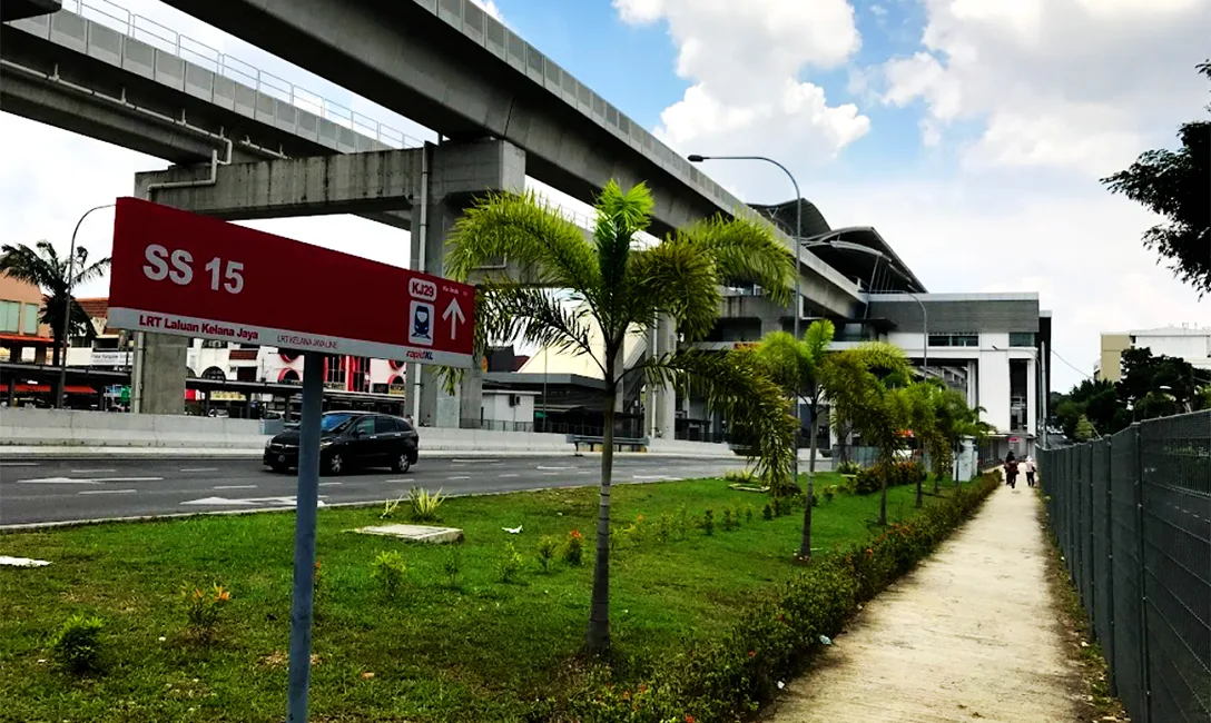Road leading to SS 15 LRT Station