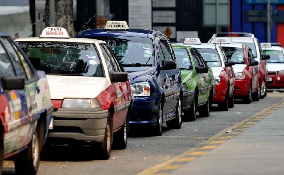Useful tips on using Malaysian taxi services