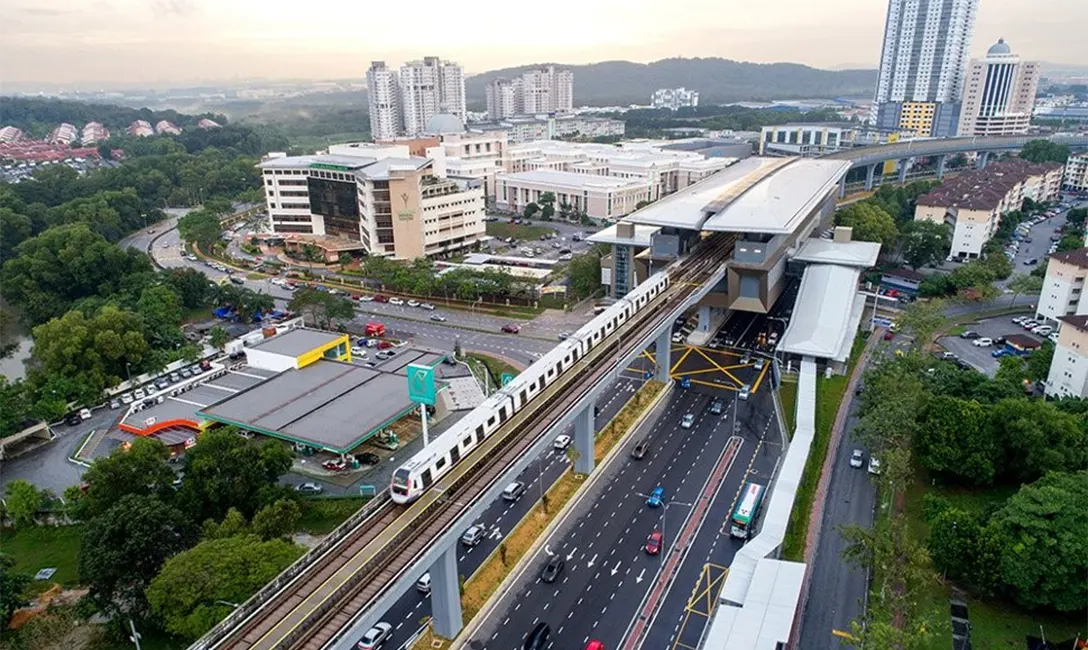 Aerial view of Kota Damansara MRT station