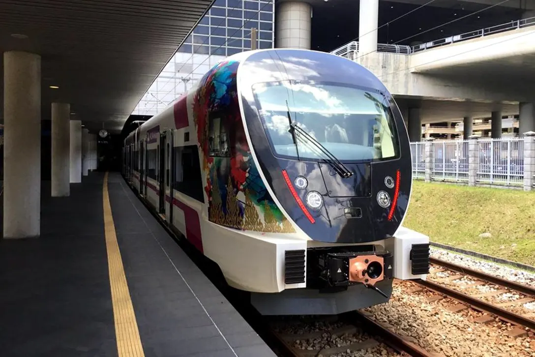 New Siemens Desiro ET 425M EMU for KLIA Transit train service