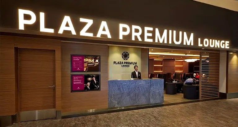 Plaza Premium Lounge near Gate L8, Pier L
