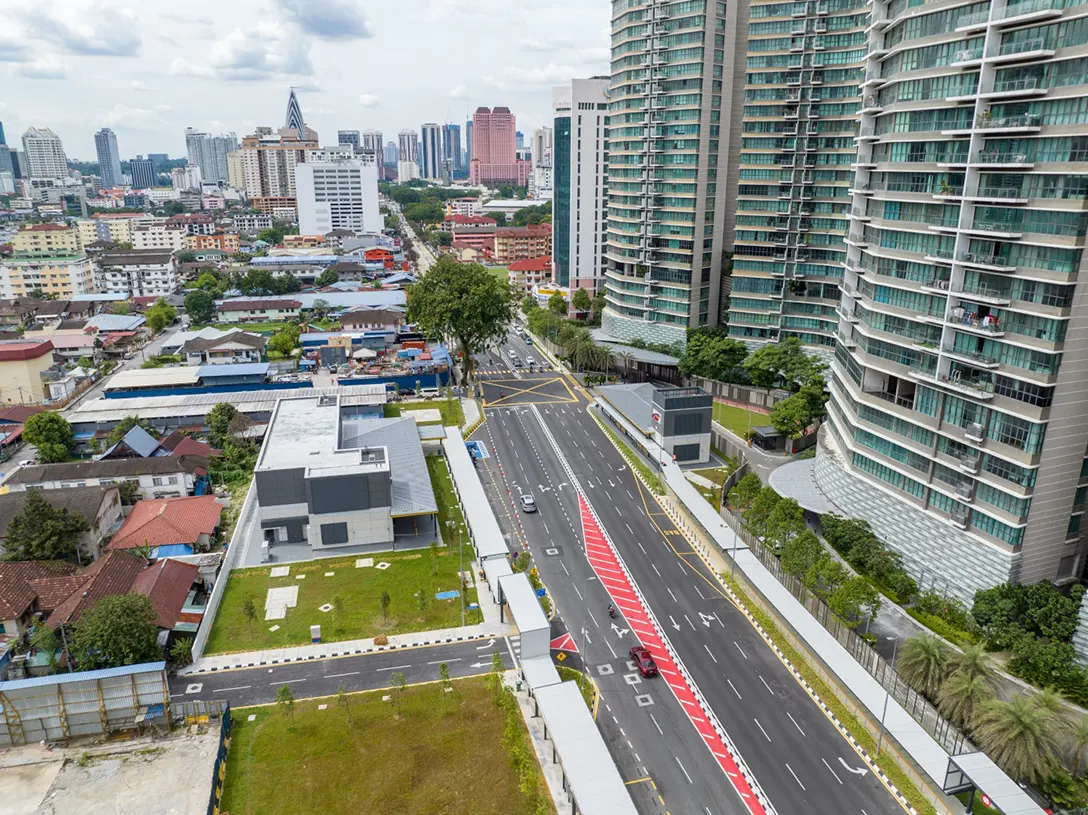 Aerial view of the fully reinstated Jalan Raja Muda Abdul Aziz near the Raja Uda MRT Station.
