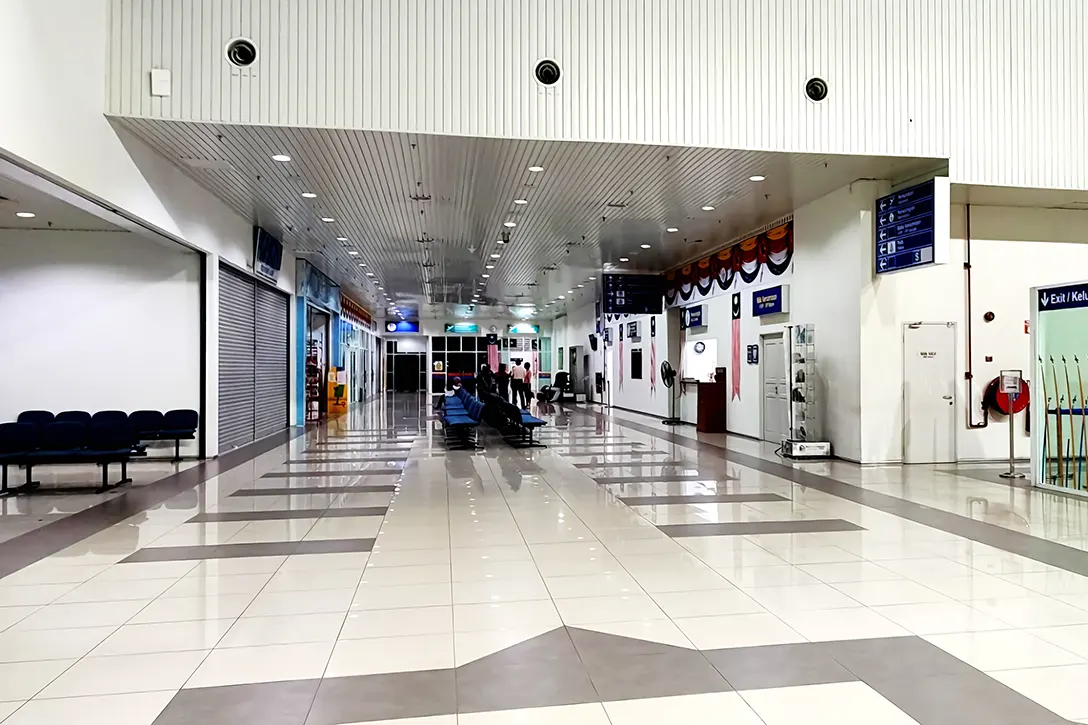 Public concourse, Sultan Haji Ahmad Shah Airport