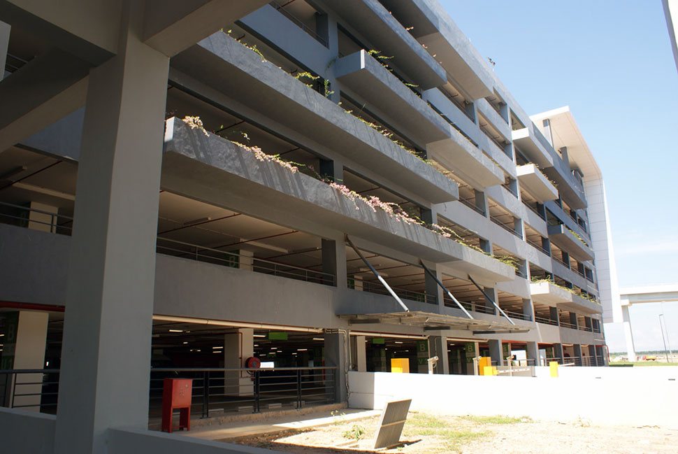 8 levels of parking facility at klia2