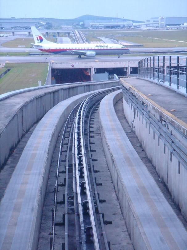 Aerotrain track, KLIA