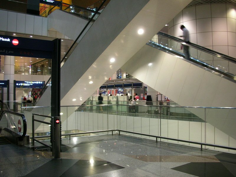 Inter floor access, Main Terminal Building