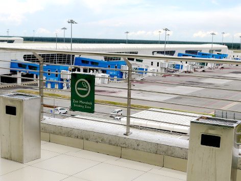 Smoking area outside of klia2 Main Terminal Building (right section)