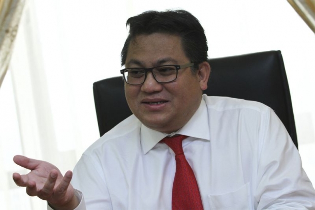 Nur Jazlan said the faulty myIMMs system had allowed easy access to people to enter the country through KLIA and klia2. - Picture by Yusof Mat Isa 