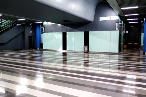 Concourse level