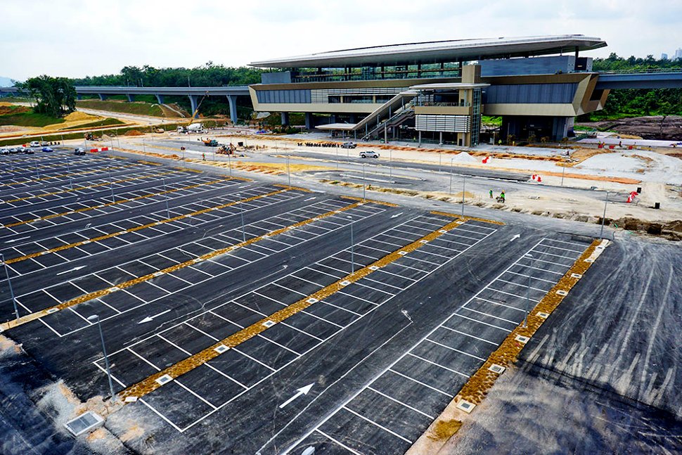 View of Kwasa Sentral Station with its at grade parking area. (Aug 2016)