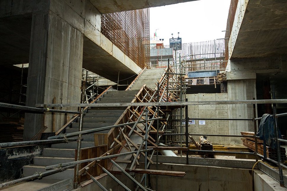 Construction of the staircase from the platform level to the concourse level in progress. Sep 2015
