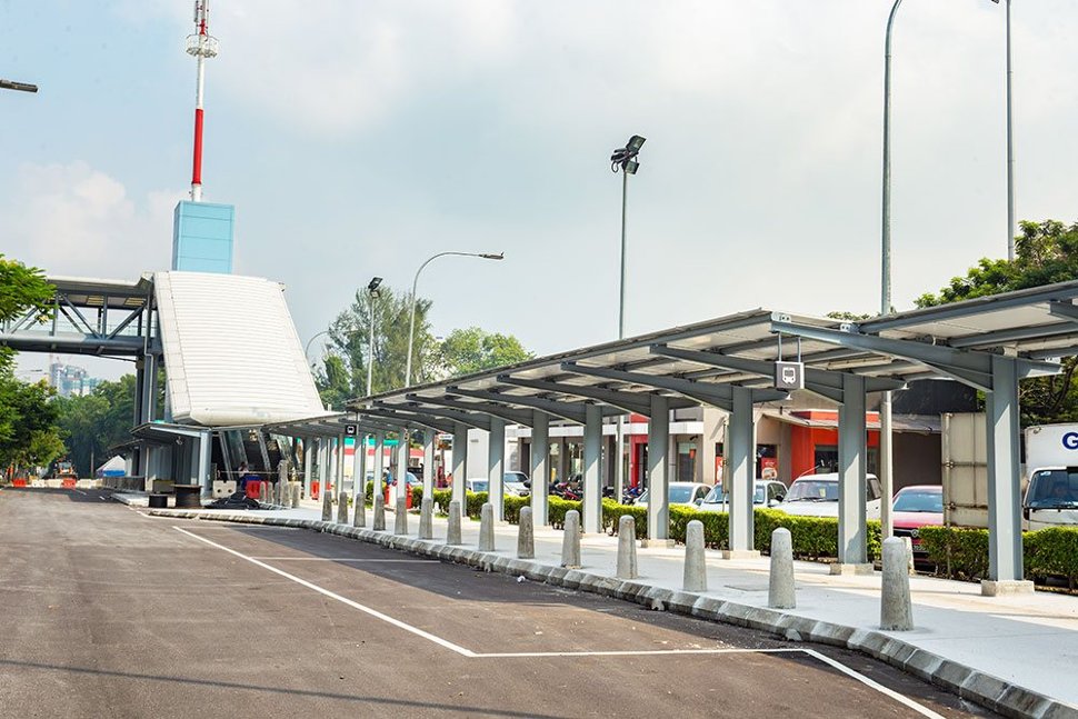 The passenger lay-by area that has been completed at the Taman Midah Station. (Mar 2017)