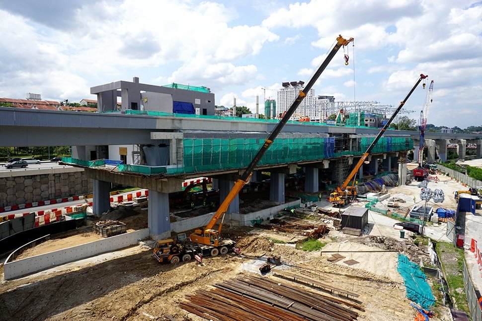 View of the construction of Taman Suntex Station in progress. Nov 2015