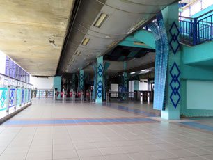 Pasar Seni LRT Station