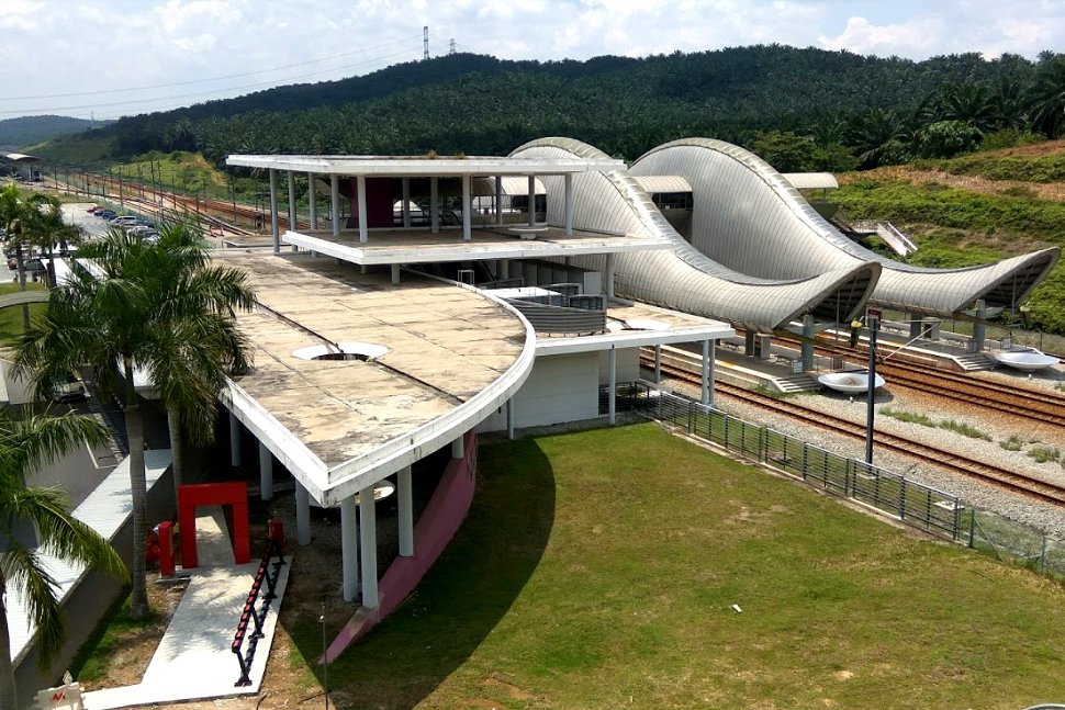 Aerial view of the Salak Tinggi ERL station