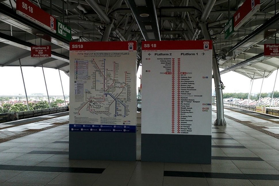Boarding platforms at SS 18 LRT station