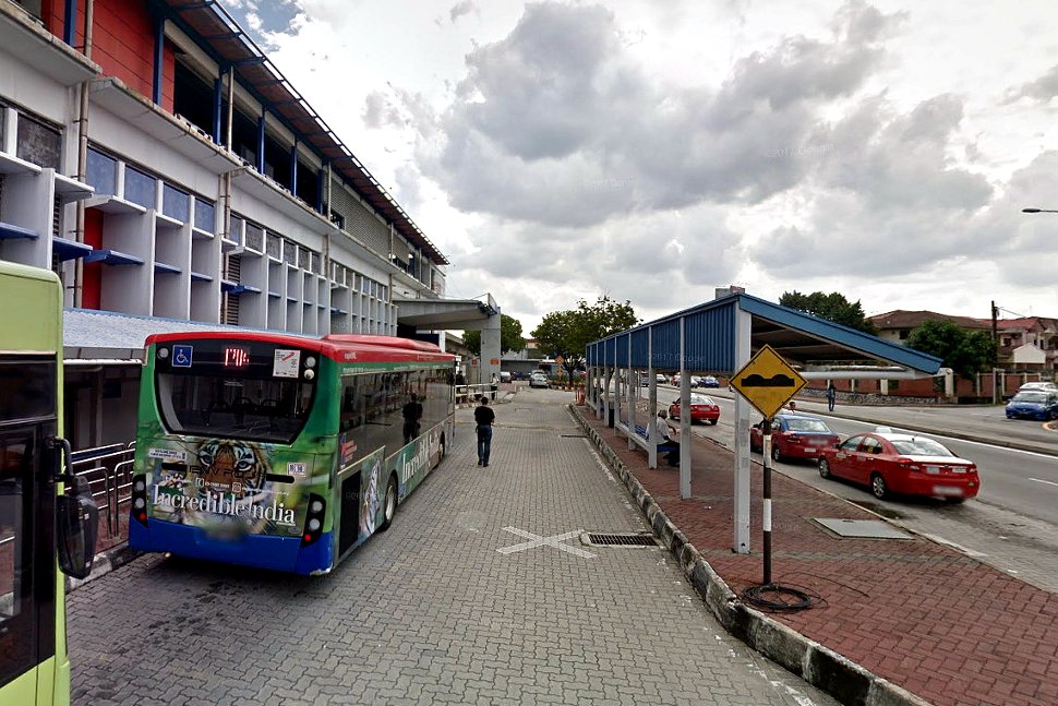 Taman Bahagia LRT station