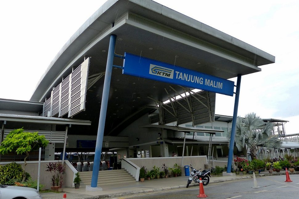 Tanjung Malim KTM Komuter station