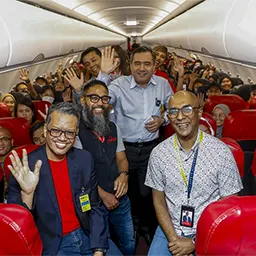 AirAsia celebrates Hari Raya with momentous send off for guests flying fixed fare flights to Sabah and Sarawak