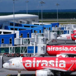 AirAsia X Risks Delisting After Financially-Distressed Status