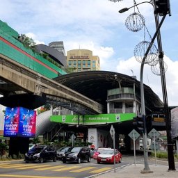 Bukit Bintang Monorail Station, short walking distance to the Bukit Bintang MRT station