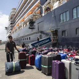 Ex-cruise ship passengers prevented from leaving Malaysia