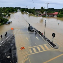 Flood Alert: Main Federal roads to KLIA closed