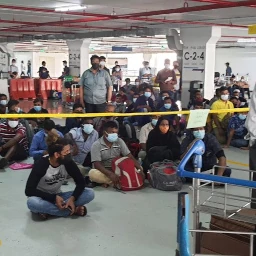 Homeward-bound migrants in KLIA car park crush