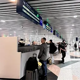 Tiong unhappy travelers have wait for hours for Immigration inspection at KLIA